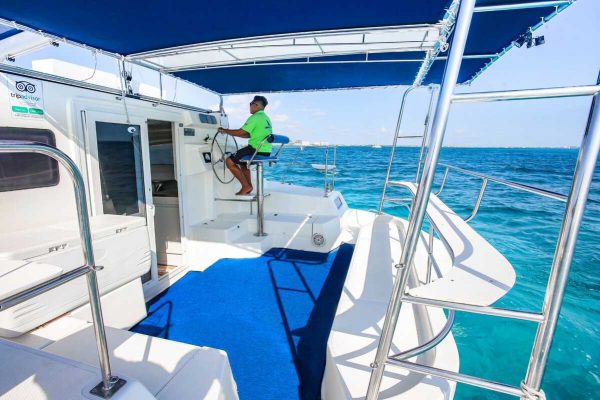 Catamaran Party Tours 40 ft / 30 pax - Image 8