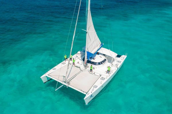 Catamaran Tours Gran Grupo Cancun 68 ft / 53 pax - Image 2