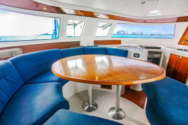 Catamaran Group Tours II Cancun 43 ft / 35 pax - Image 6