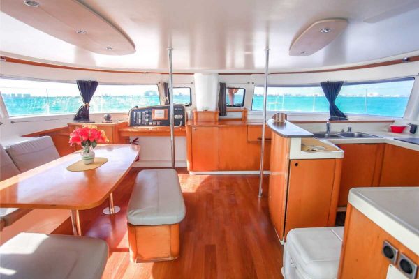 Catamaran Tours Deluxe Cancun 50 ft / 40 pax - Image 5