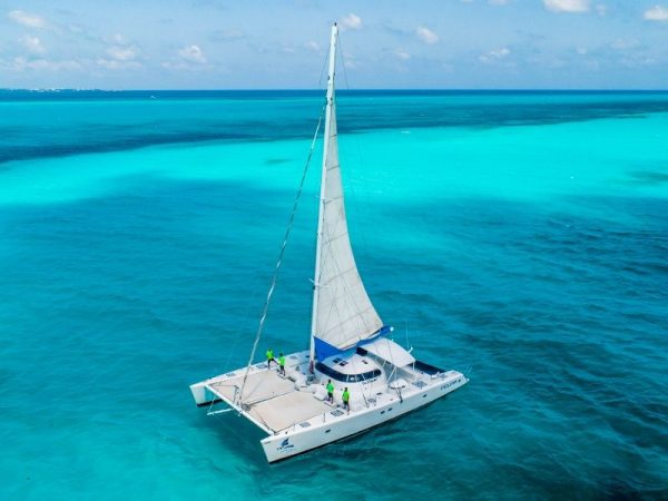 Catamaran Tours Gran Grupo Cancun 68 ft / 53 pax - Image 5