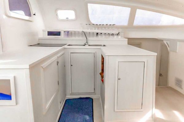 Catamaran Party Tours 40 ft / 30 pax - Image 8